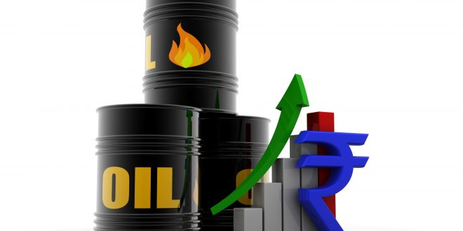 النفط يواصل مكاسبه مع تراجع مخزونات النفط الأمريكية